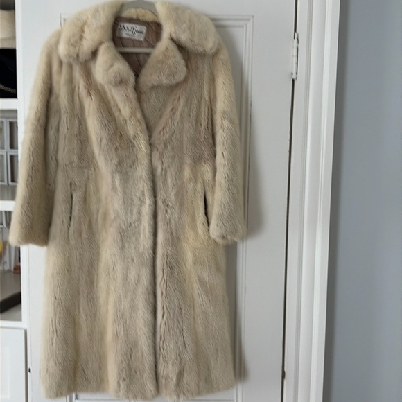 Jackets & Blazers - White mink coat